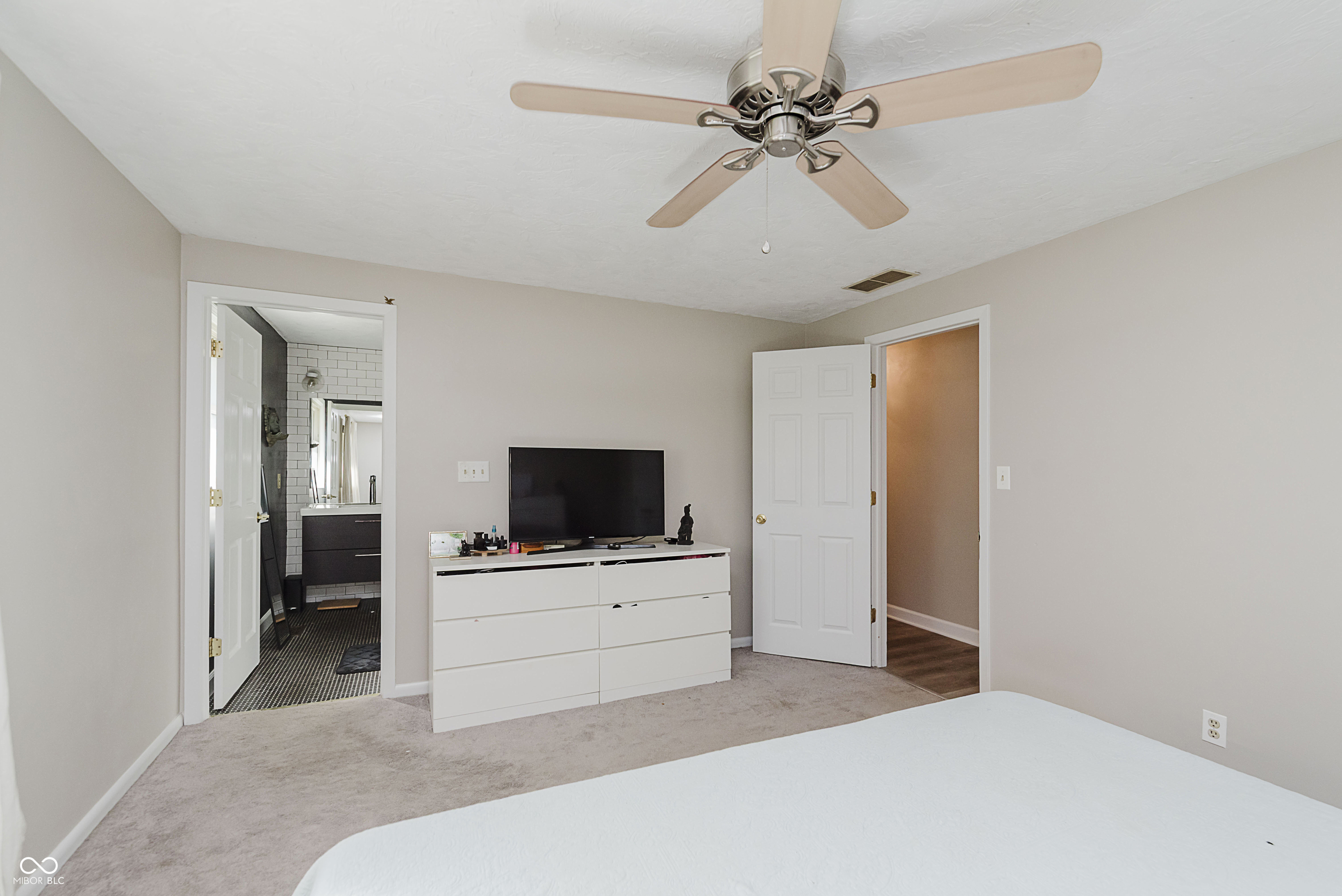 2239 Tartan Road Anderson, IN 46012 - Photo 16 of 29 Gallery Image 16