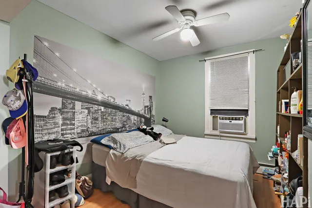 $169,999 | 408 Besley Place, Waukegan, IL 60085