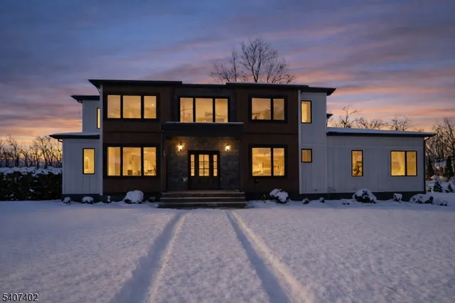 $2,995,000 | 17 Penwood Road, Livingston, NJ 07039