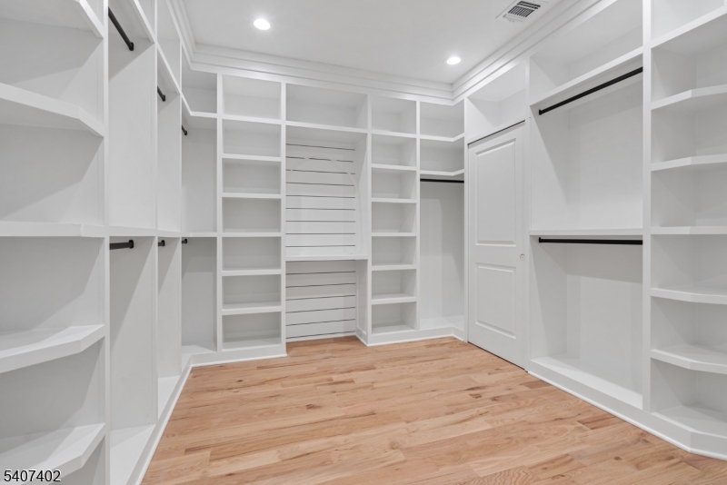 17 Penwood Road Livingston, NJ 07039 - Photo 34 of 34