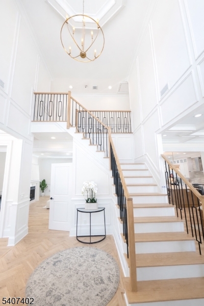 17 Penwood Road Livingston, NJ 07039 - Photo 4 of 34