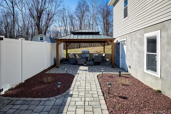 $675,000 | 12 Jay Lane, Hopewell Junction, NY 12533