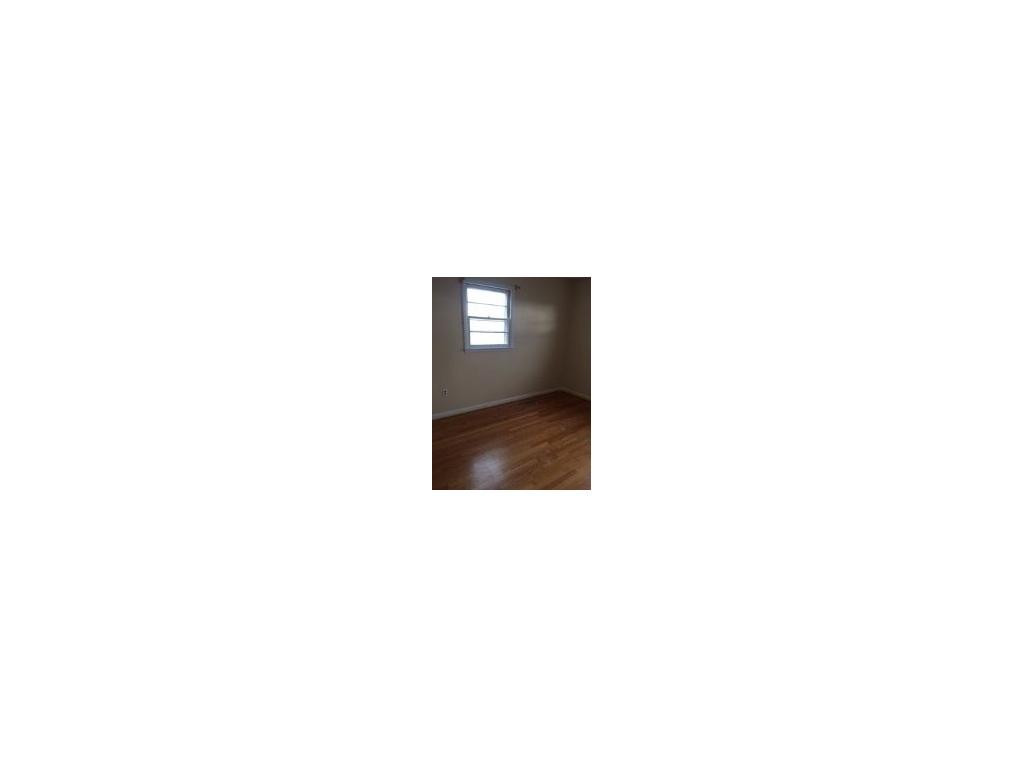 309 Spring Street Bristol, VA 24201 - Photo 8 of 10 Photo 8