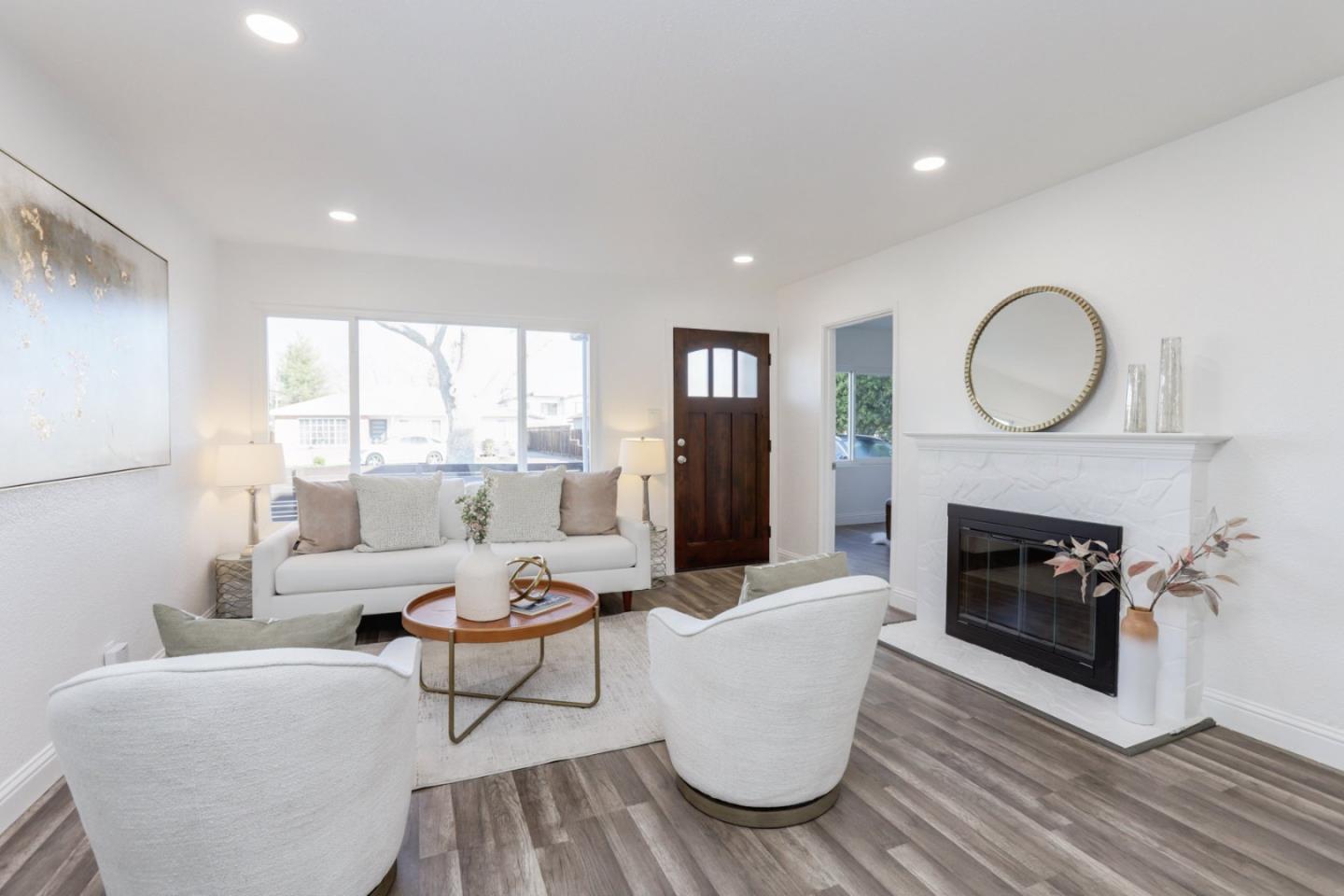 2904 El Sobrante Street Santa Clara, CA 95051 - Photo 3 of 35