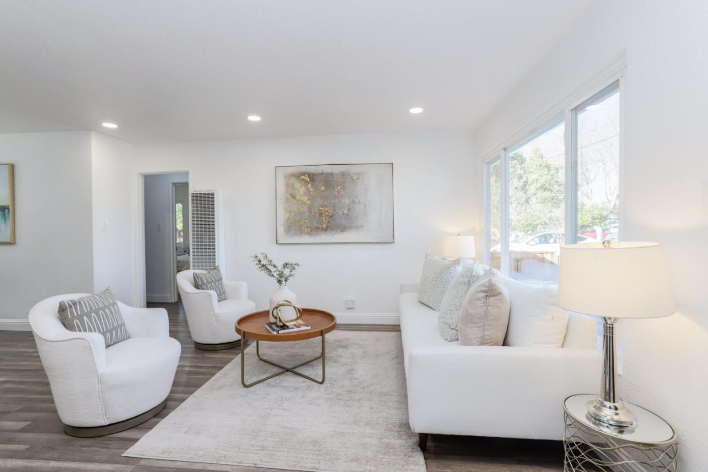 2904 El Sobrante Street Santa Clara, CA 95051 - Photo 4 of 35