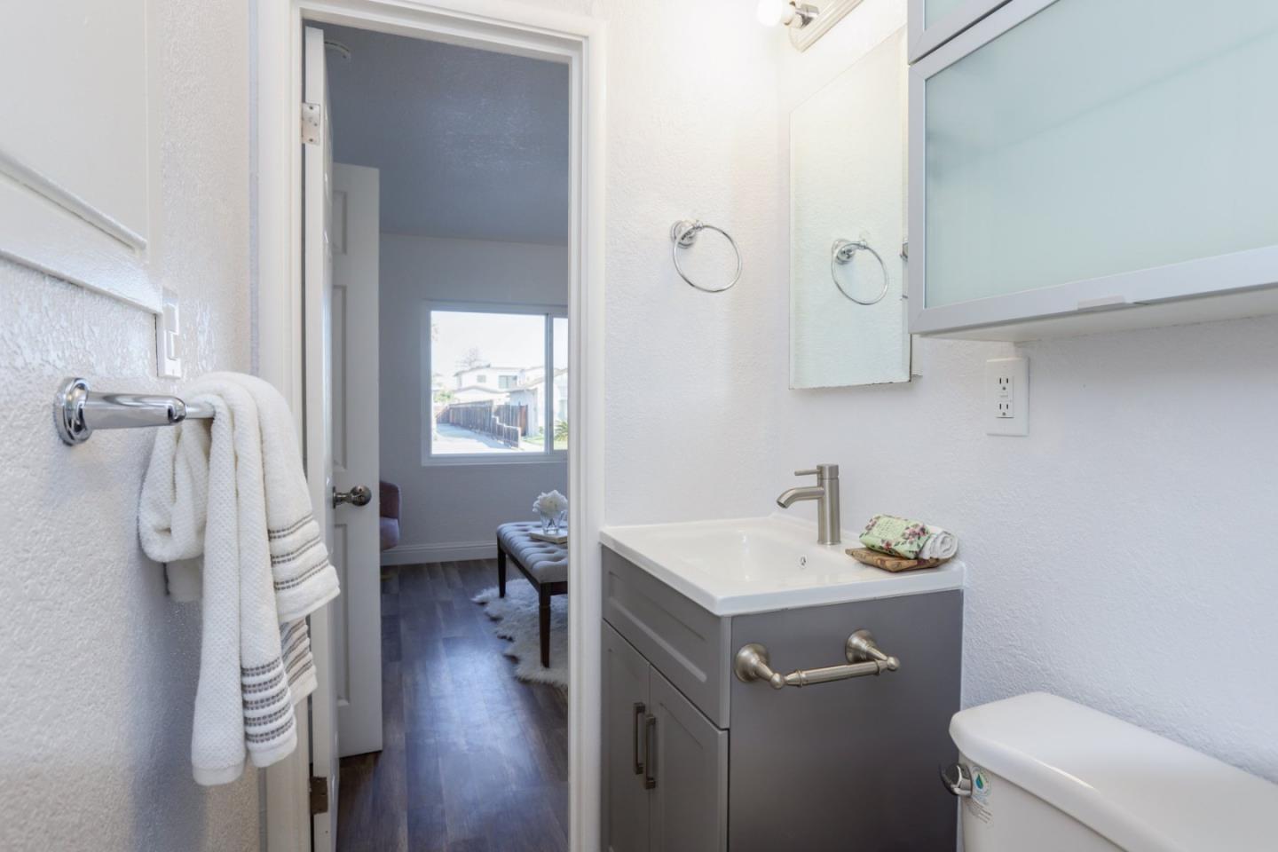 2904 El Sobrante Street Santa Clara, CA 95051 - Photo 10 of 35