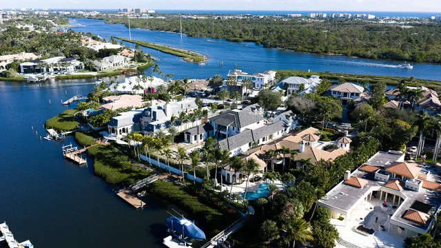 $31,000,000 | 228 Commodore Drive, Jupiter, FL 33477