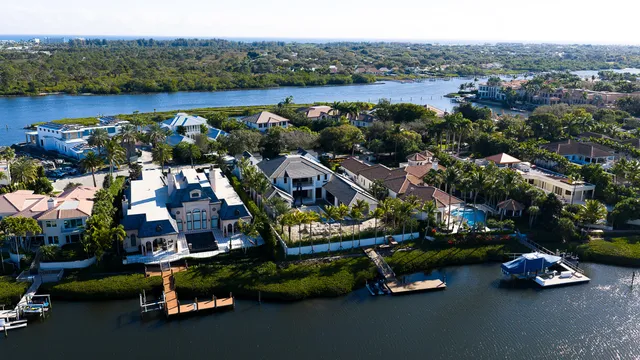 $31,000,000 | 228 Commodore Drive, Jupiter, FL 33477