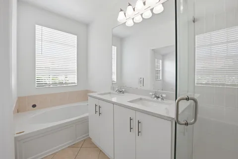 $449,900 | 107 Ocean Cay Way, Hypoluxo, FL 33462