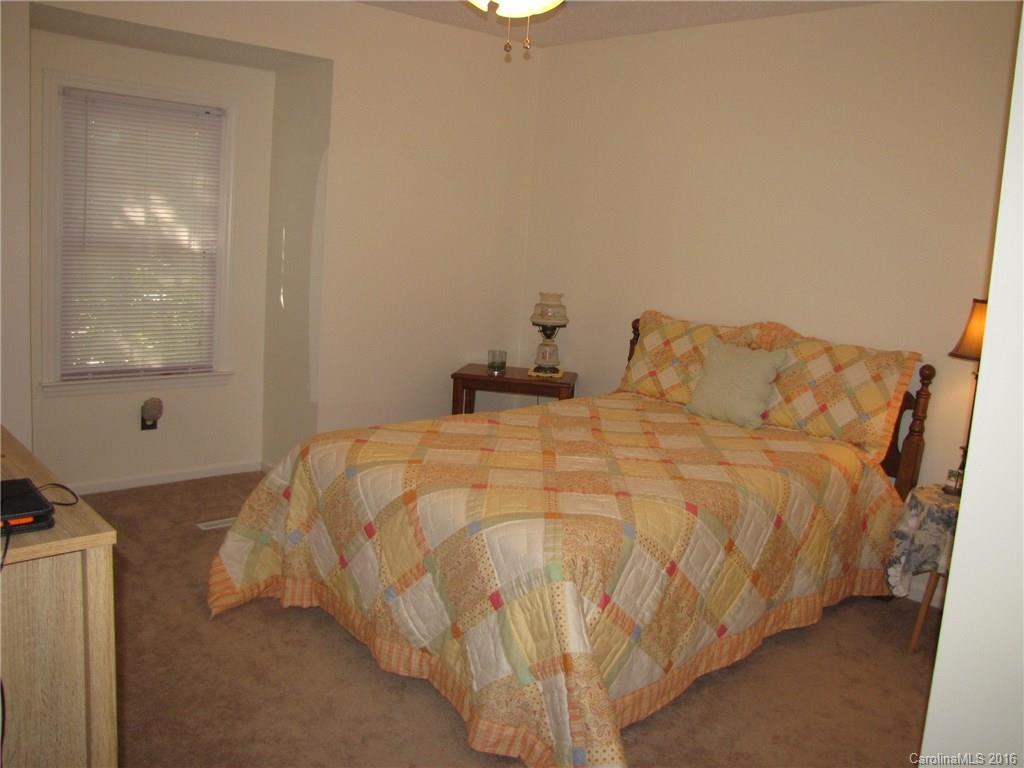 1530 Daybreak Road Kannapolis, NC 28081 - Photo 12 of 20 Gallery Image 12