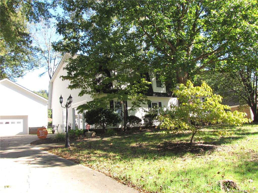1530 Daybreak Road Kannapolis, NC 28081 - Photo 3 of 20 Gallery Image 3