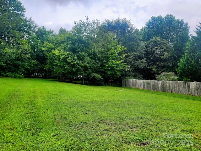 $1,775 | 403 Winecoff Street, Troutman, NC 28166