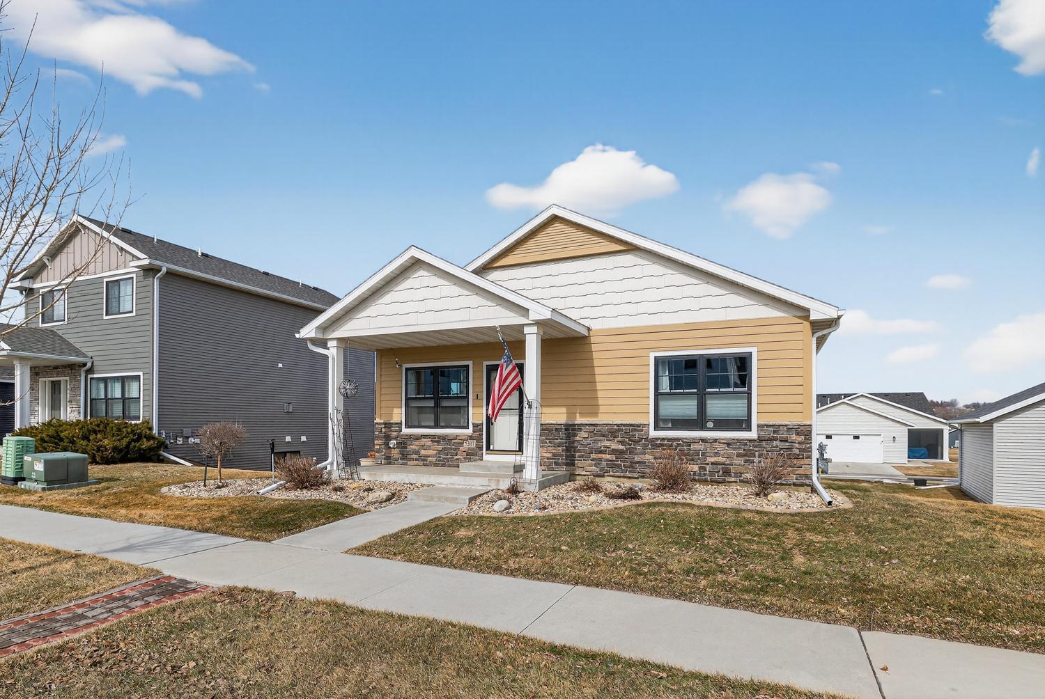 5207 56th Street Northwest Rochester, MN 55901 - Photo 2 of 43