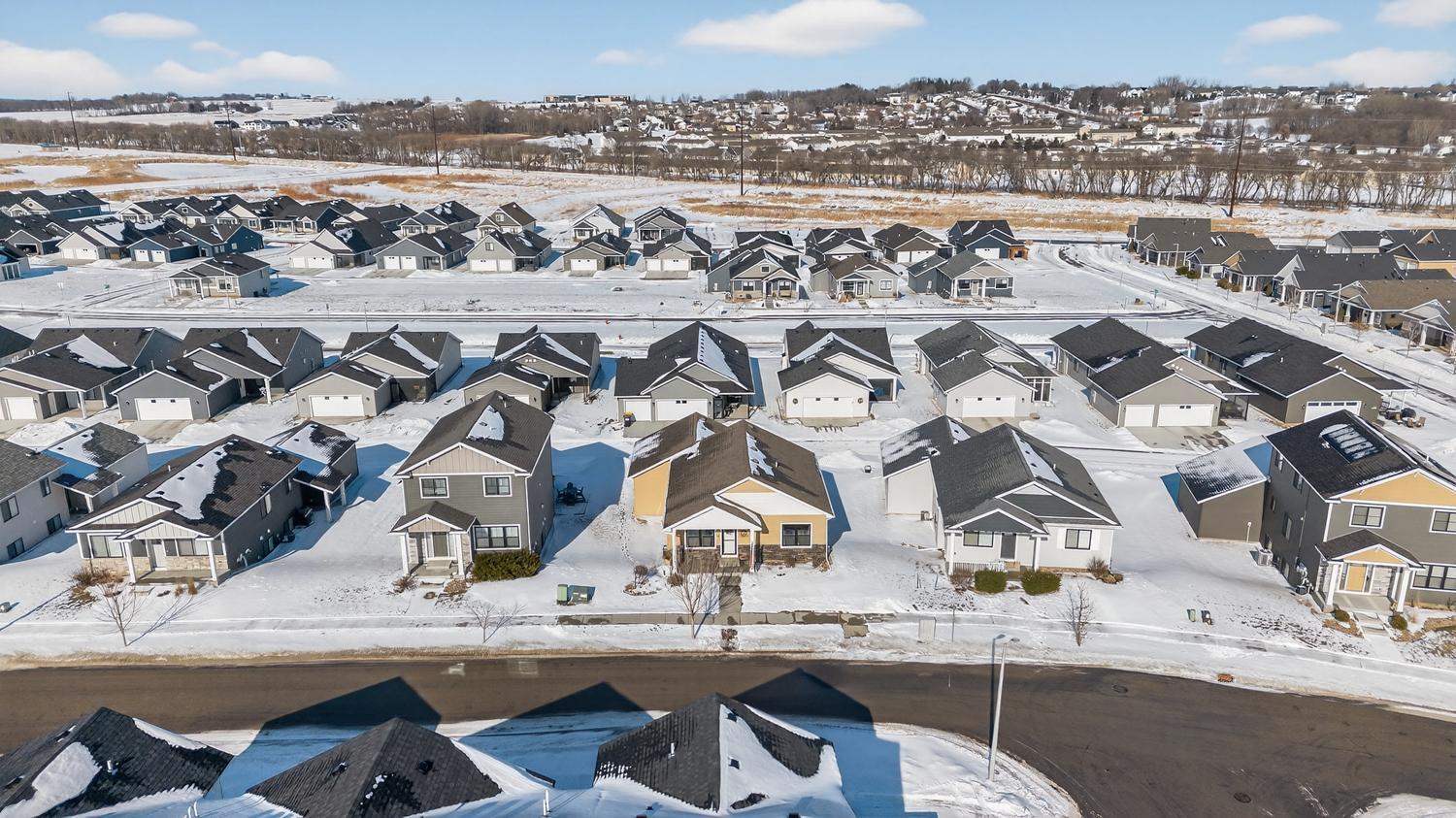 5207 56th Street Northwest Rochester, MN 55901 - Photo 37 of 43