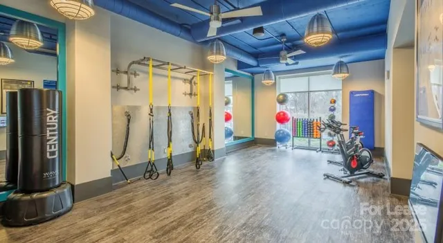 $1,895 | 606 North Carolina Music Factory Boulevard, Unit B3, Charlotte, NC 28206