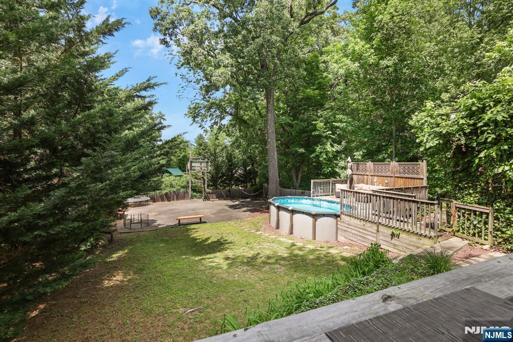 26 Maple Road Ringwood, NJ 07456 - Photo 31 of 36