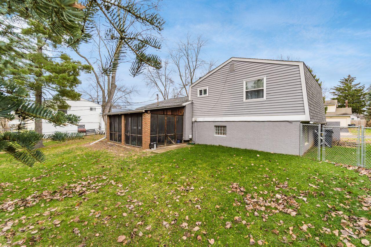 3151 Fontaine Road Columbus, OH 43232 - Photo 38 of 41 S_-_3151_Fontaine_Rd_-_010