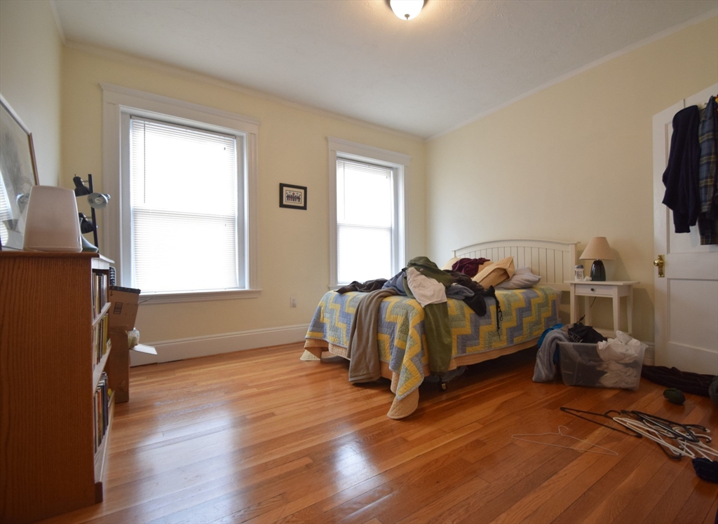 191 Winthrop Road, Unit 3 Brookline, MA 02445 - Photo 5 of 13