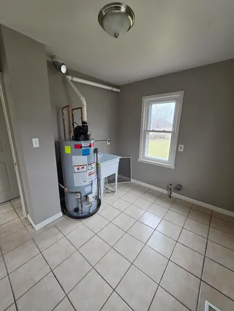 $160,000 | 6338 Hazel Street, Taylor, MI 48180