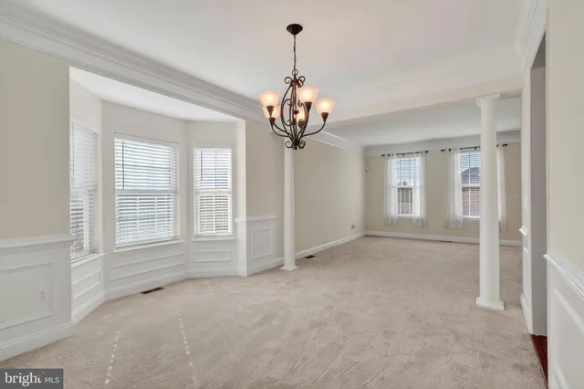 $659,900 | 3313 Lady Catherine Circle, Triangle, VA 22172