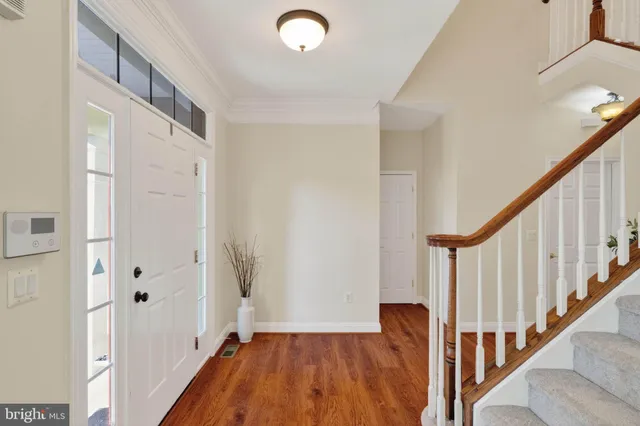 $659,900 | 3313 Lady Catherine Circle, Triangle, VA 22172