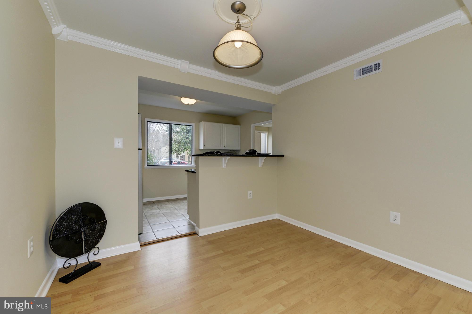 2357 Emerald Heights Court Reston, VA 20191 - Photo 8 of 30 Dining Room