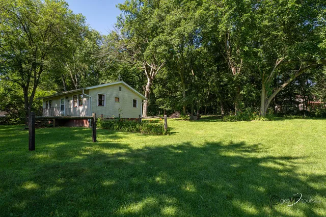 a house view with a outdoor space