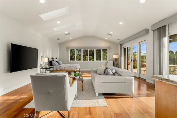 $2,980,000 | 1940 Skycrest Drive, Fullerton, CA 92831