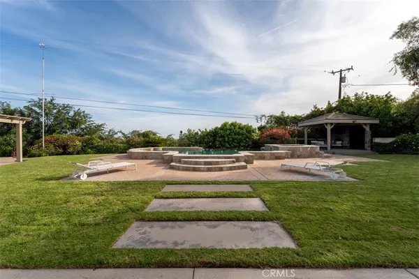 $2,980,000 | 1940 Skycrest Drive, Fullerton, CA 92831
