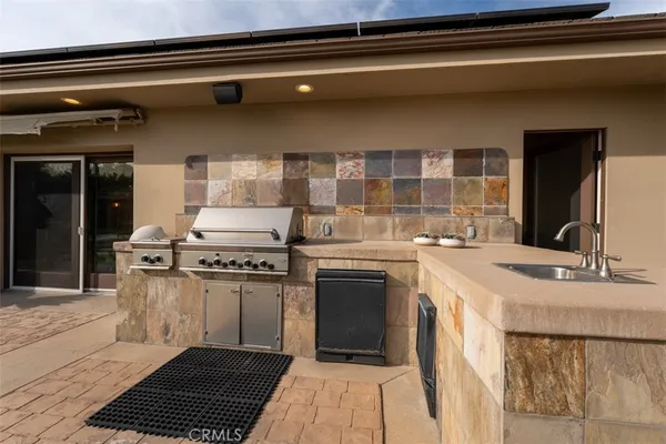 $2,980,000 | 1940 Skycrest Drive, Fullerton, CA 92831