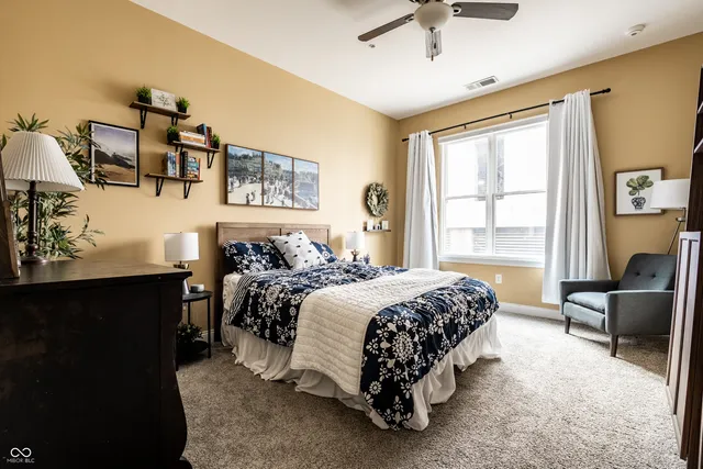 $249,900 | 355 East Ohio Street, Indianapolis, IN 46204