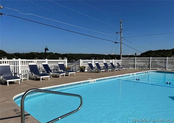 $215,000 | 5499 3 Seasons Road, Unit E5, Osage Beach, MO 65065