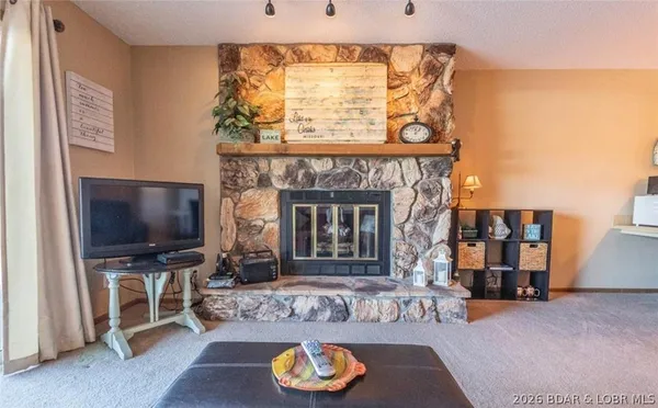 $215,000 | 5499 3 Seasons Road, Unit E5, Osage Beach, MO 65065