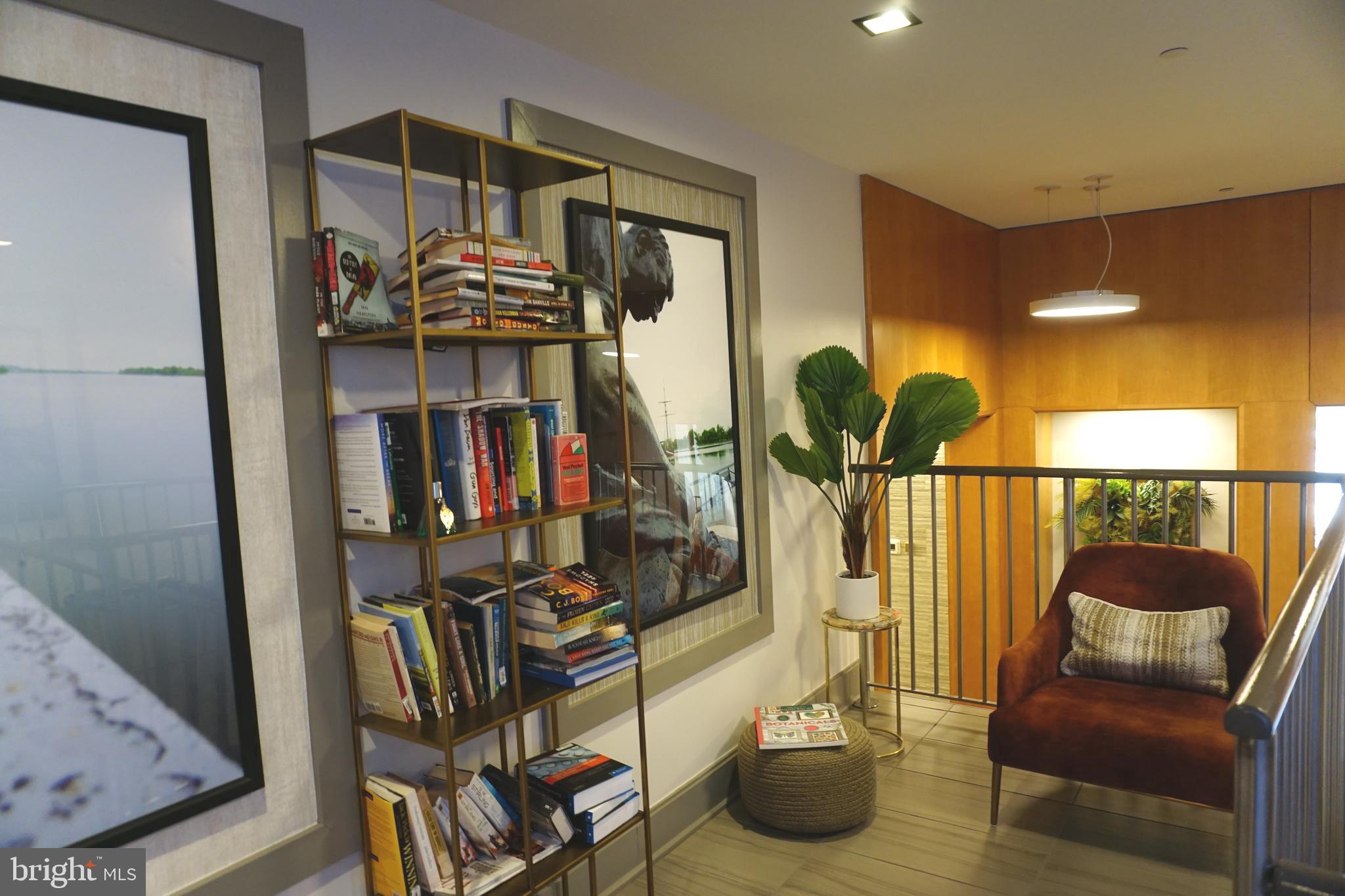 355 I Street Southwest, Unit 116 Washington, DC 20024 - Photo 13 of 24