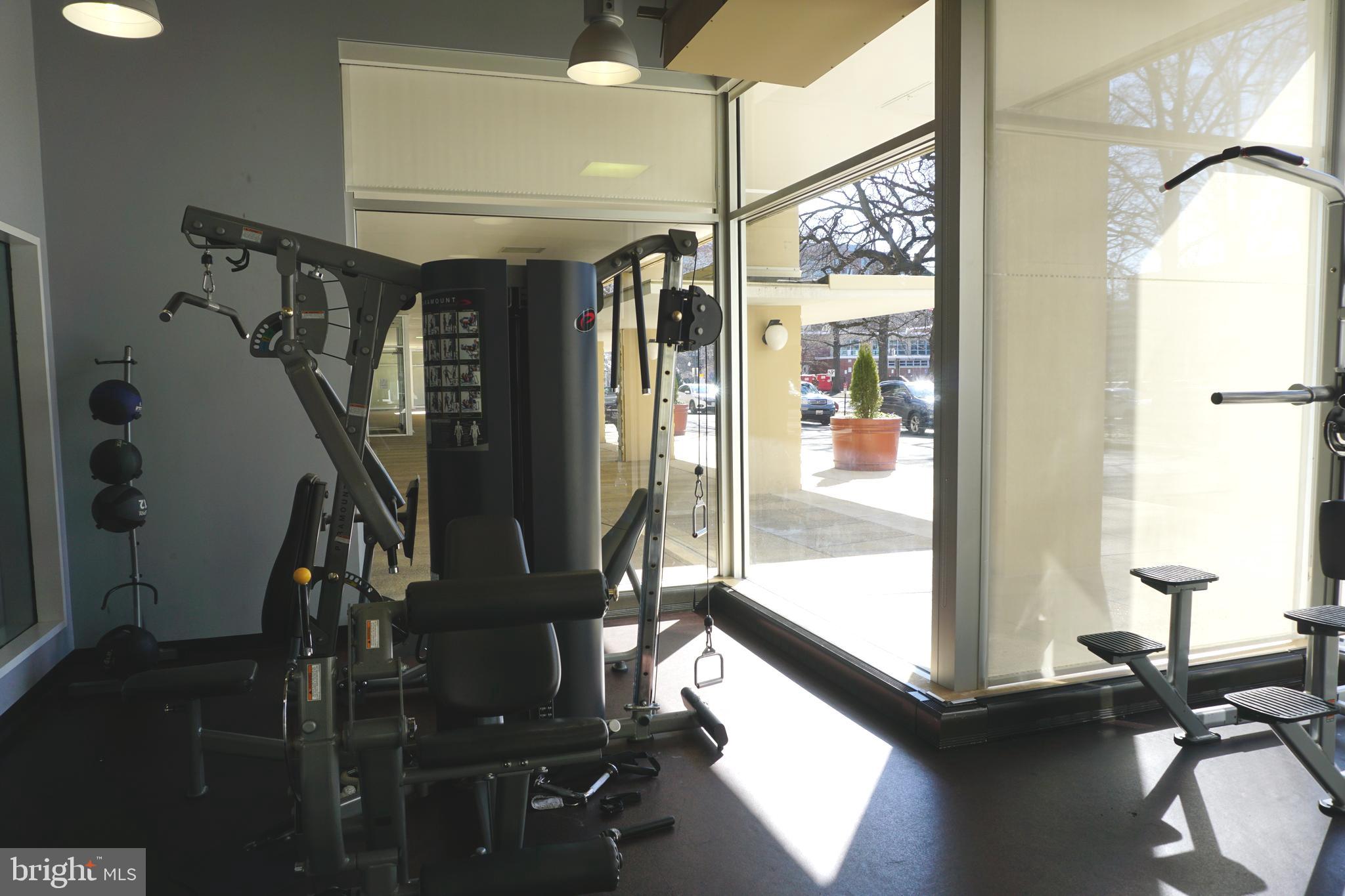 355 I Street Southwest, Unit 116 Washington, DC 20024 - Photo 19 of 24