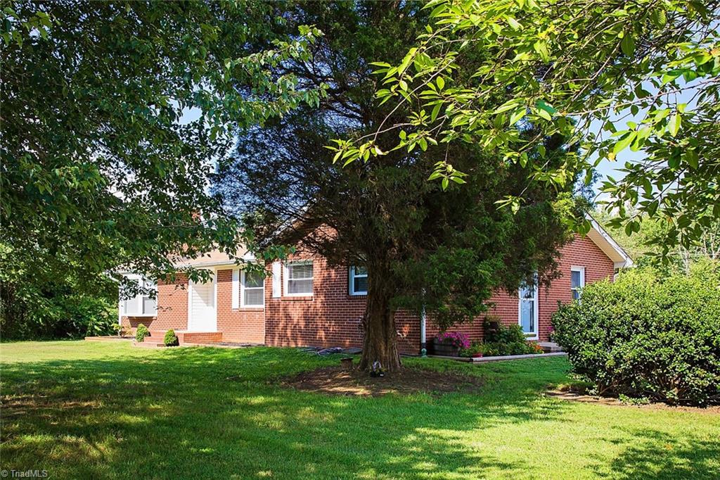 7014 Ridge Road Lexington, NC 27295 - Photo 2 of 21 Gallery Image 2