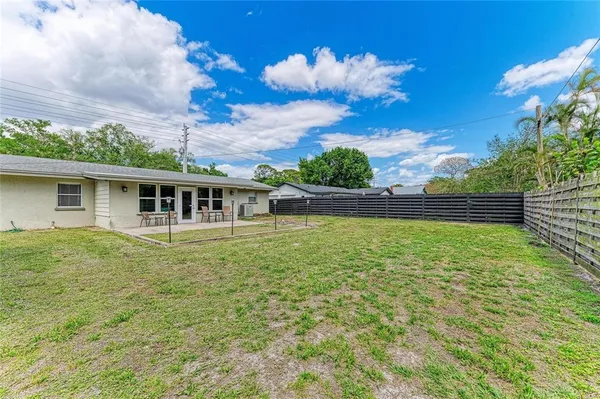 $512,000 | 2286 Hyde Park Street, Sarasota, FL 34239