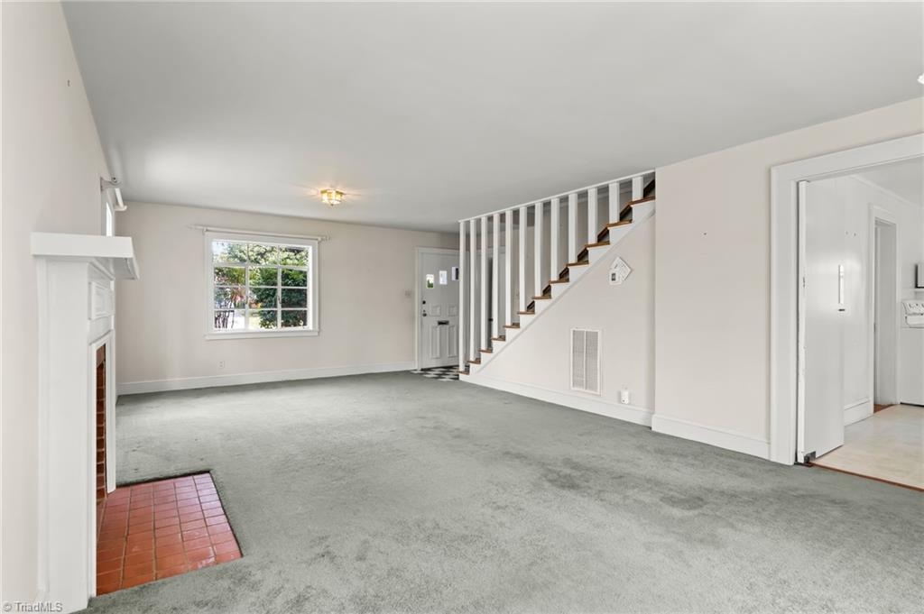 619 West Lexington Avenue High Point, NC 27262 - Photo 12 of 50