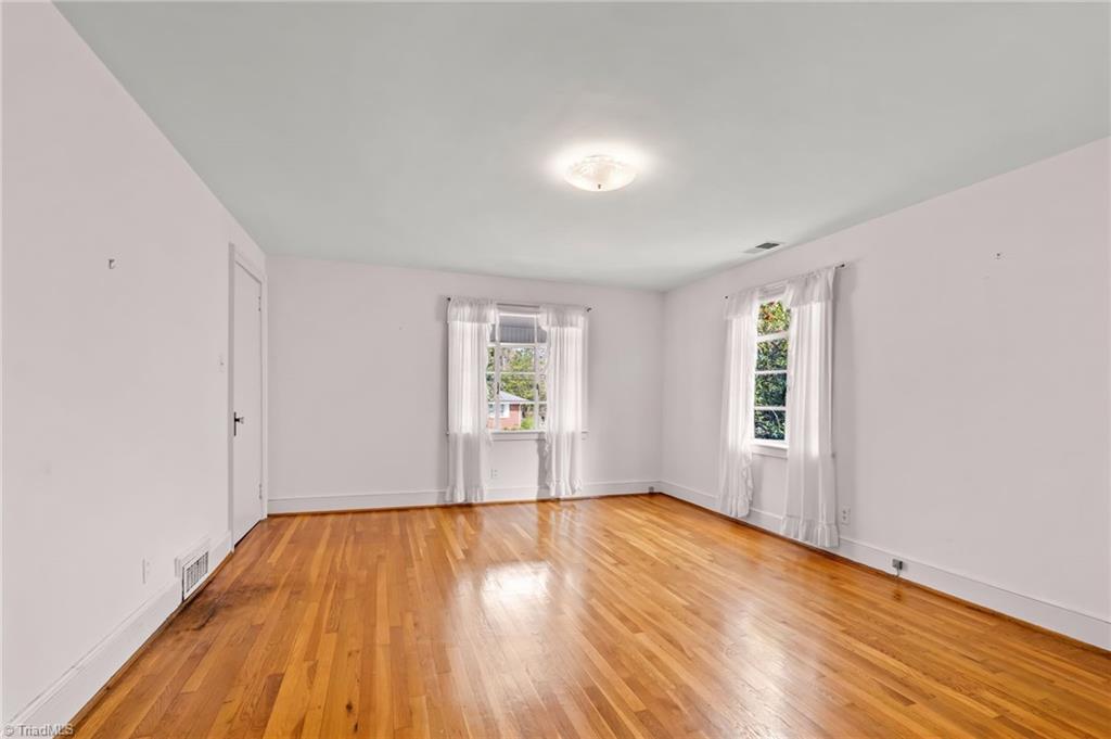 619 West Lexington Avenue High Point, NC 27262 - Photo 30 of 50