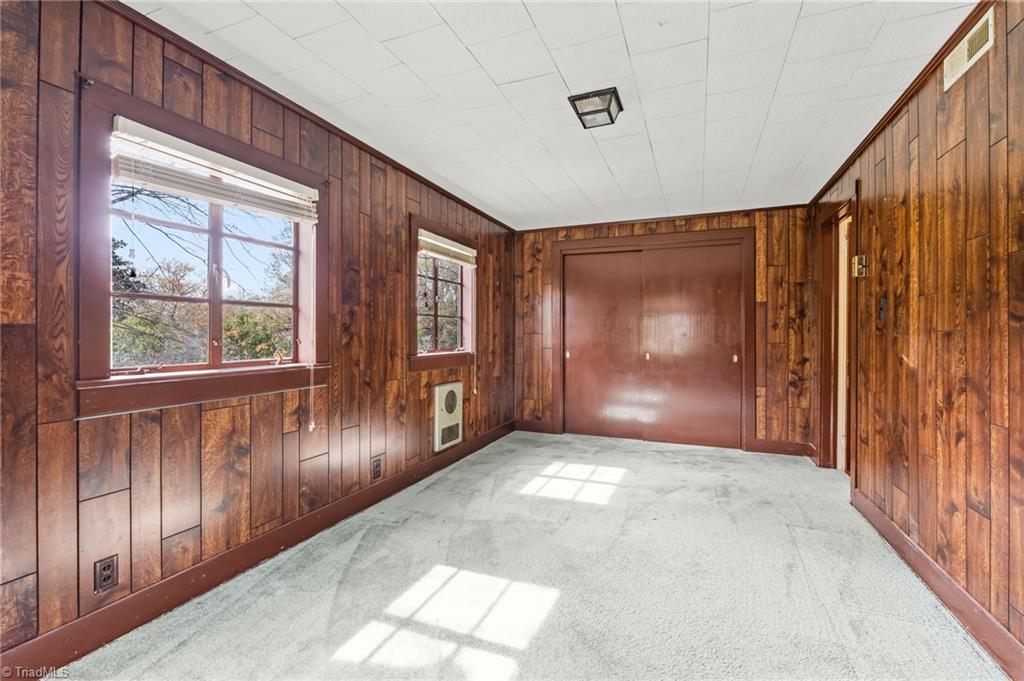 619 West Lexington Avenue High Point, NC 27262 - Photo 33 of 50