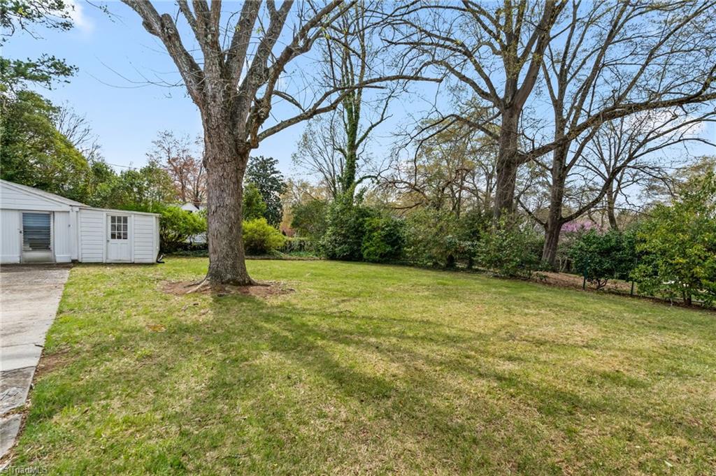 619 West Lexington Avenue High Point, NC 27262 - Photo 43 of 50
