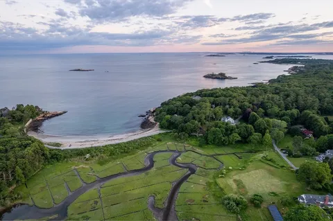 $7,900,000 | 370 Summer Street, Manchester, MA 01944