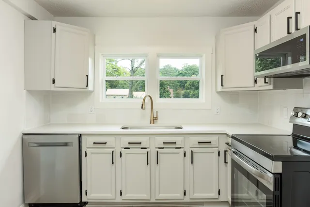 $214,999 | 2510 Nonova Lane, Chattanooga, TN 37415