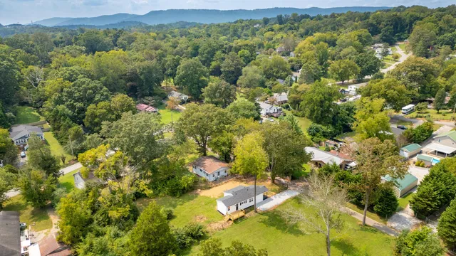 $214,999 | 2510 Nonova Lane, Chattanooga, TN 37415