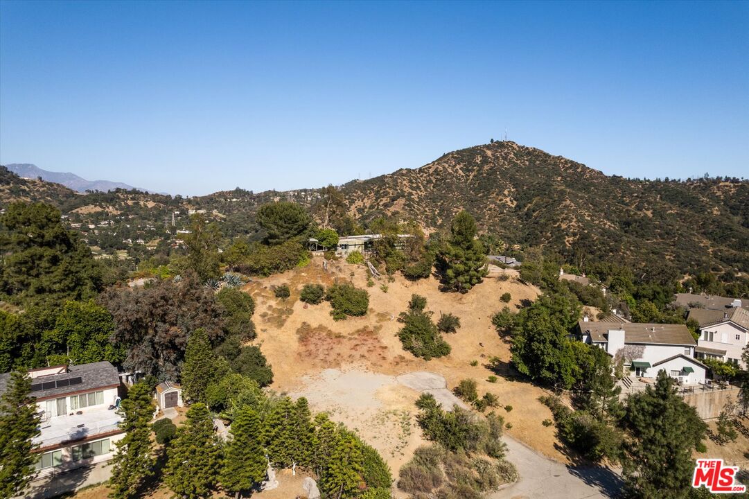 2885 Edgewick Road Glendale, CA 91206 - Photo 7 of 13