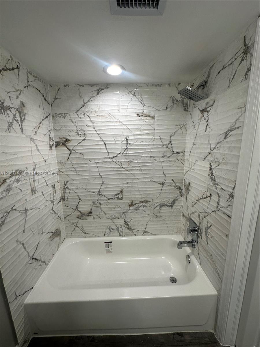 5672 Rock Island Road, Unit 260 Tamarac, FL 33319 - Photo 13 of 39