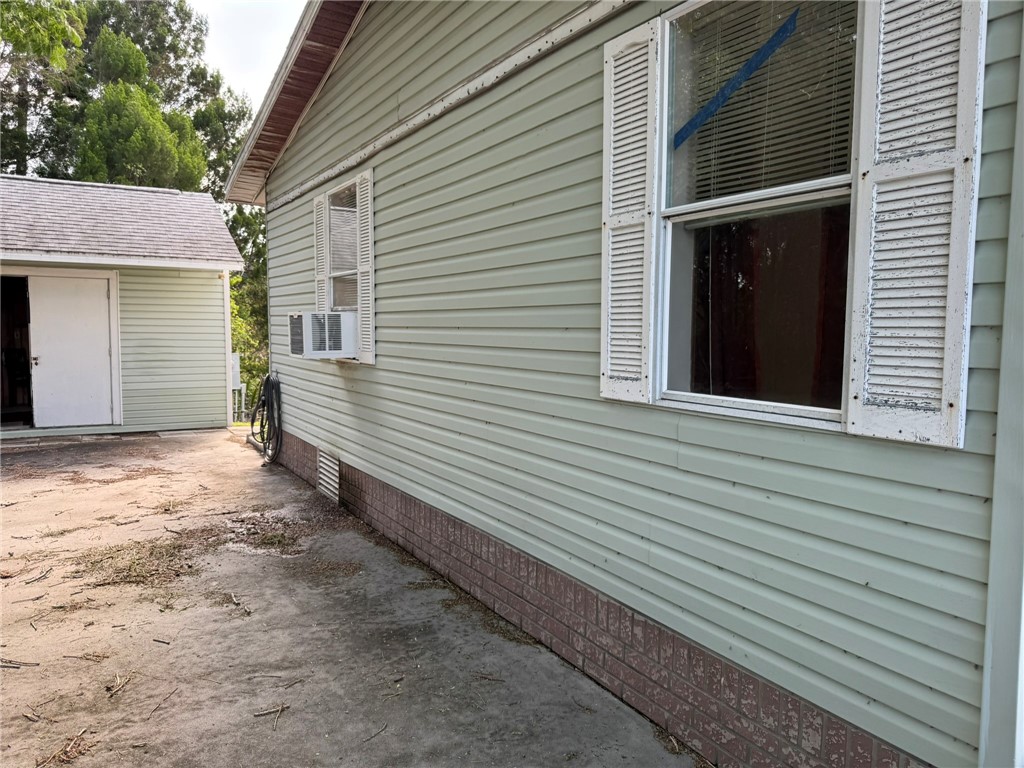 829 High Street Sebastian, FL 32958 - Photo 3 of 23