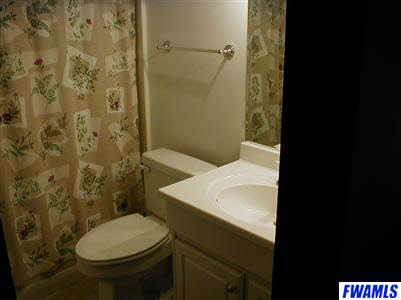 9710 Reindeer Road Fort Wayne, IN 46804 - Photo 8 of 9
