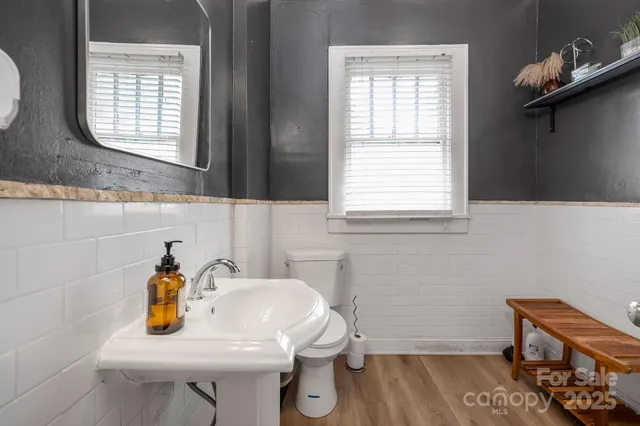 $600,000 | 209 Grandin Road, Charlotte, NC 28208