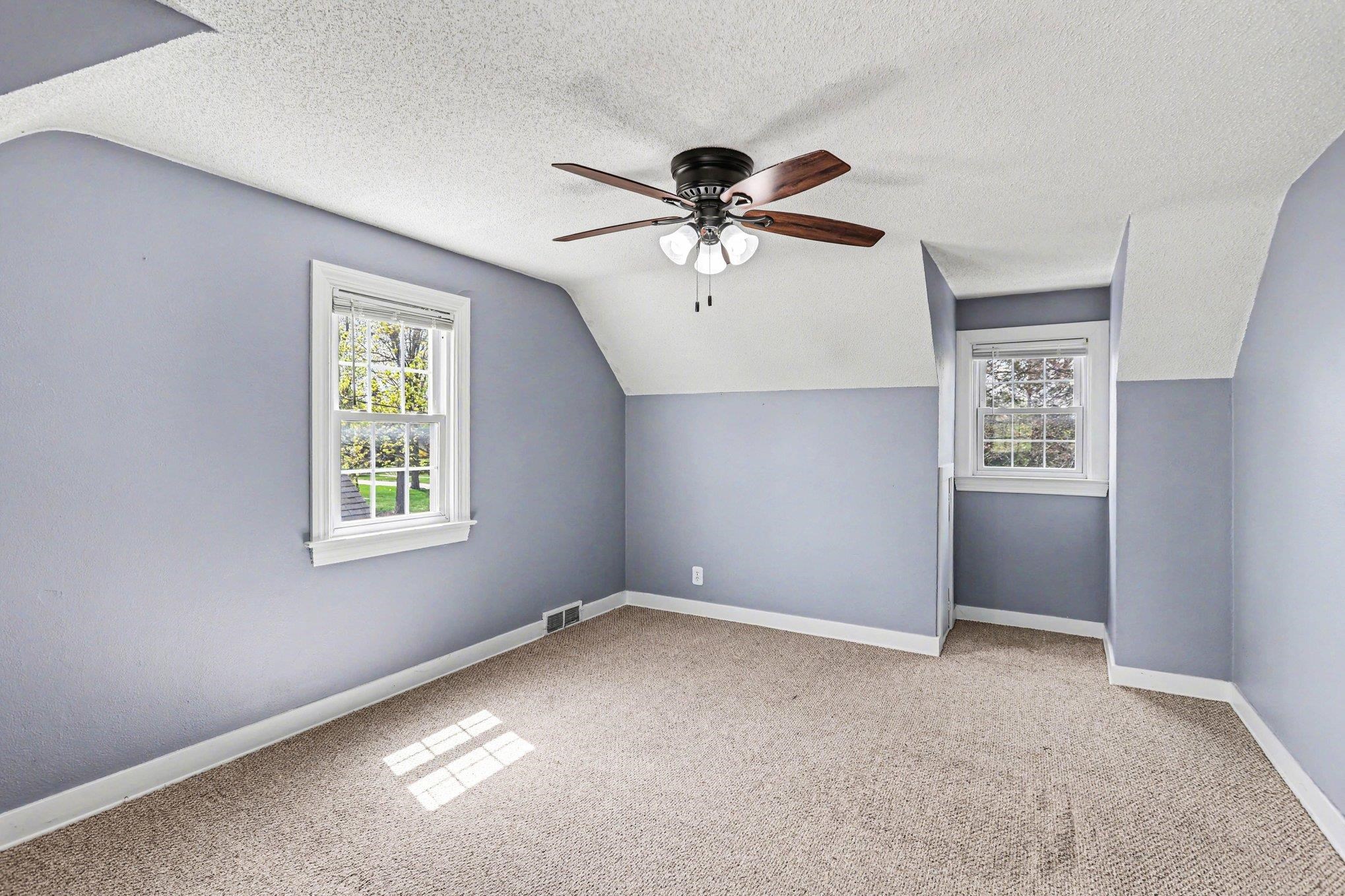310 Green Avenue Bay City, MI 48708 - Photo 12 of 19